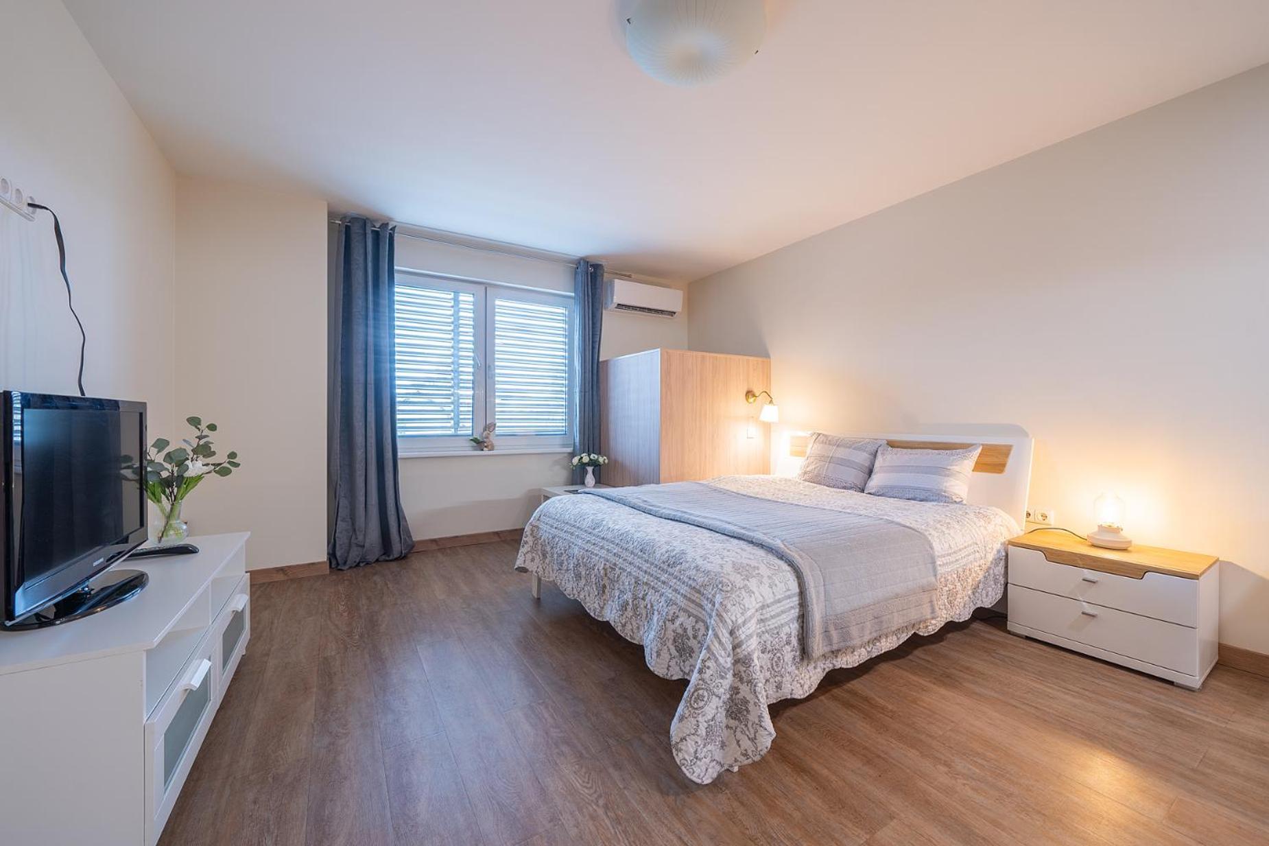 Gyneju Self Check-In Apartments VNO Rum bild