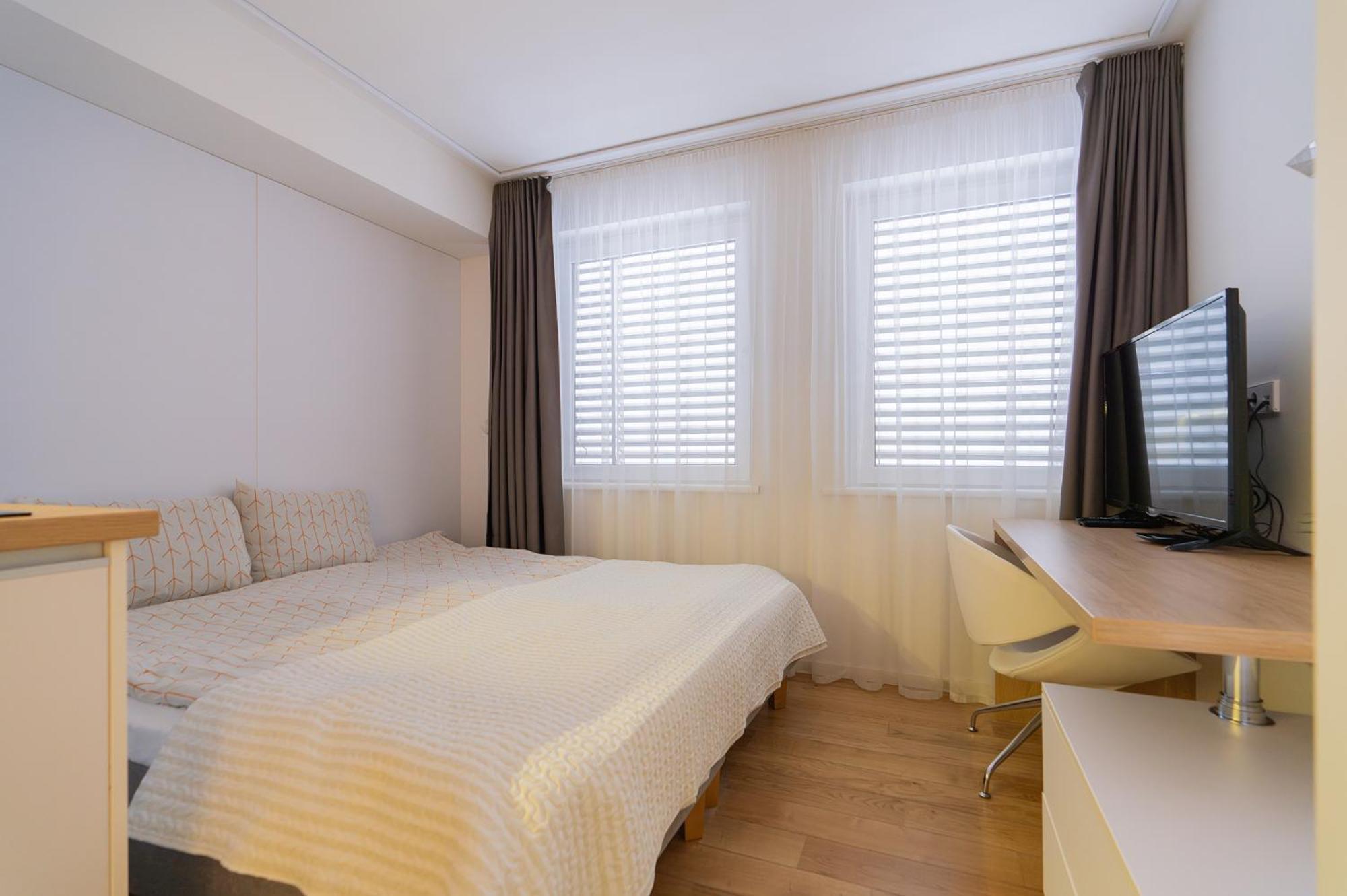 Gyneju Self Check-In Apartments VNO Exteriör bild